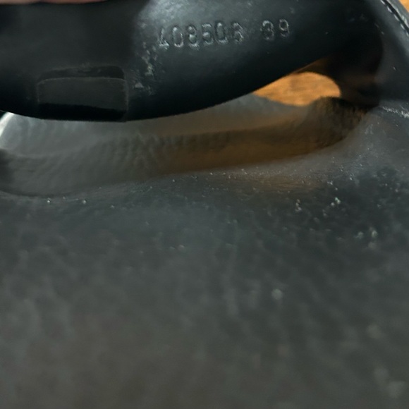 🍒🍓Gucci🍒🍓 Women's GG Berry Print Slide Sandals - Picture 3 of 5